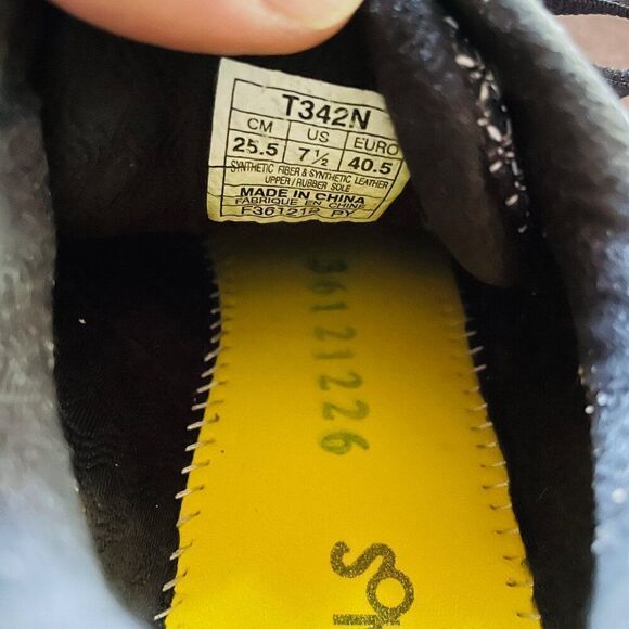 Asics GEL-Kayano 19 Black Blue Yellow Red Mens 7.5 Medium Tag or Womens 9 US - Picture 7 of 9